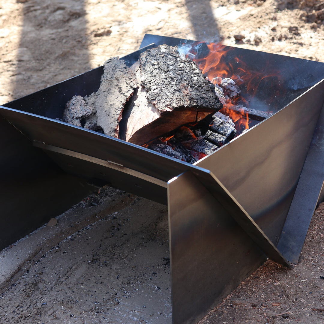 The Edge Right Fire Pit | Modern Steel Design | Precision Built | Long Burning