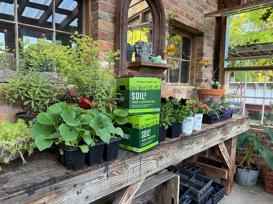 Soil³ Veggie & Container Mix | 1.5 Gal. Micro Cube | Ships – Soil3